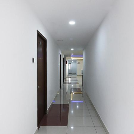 Super Mythri Hotel Near By Ecil, As Rao Nagar, Sainikpuri Maula Ali Dış mekan fotoğraf