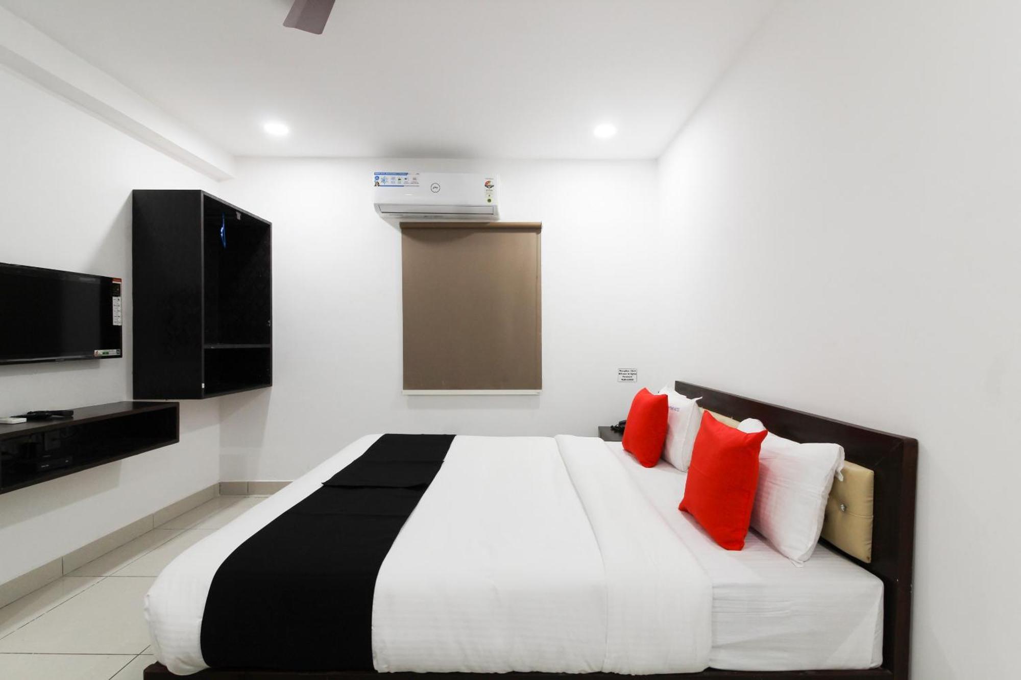 Super Mythri Hotel Near By Ecil, As Rao Nagar, Sainikpuri Maula Ali Dış mekan fotoğraf