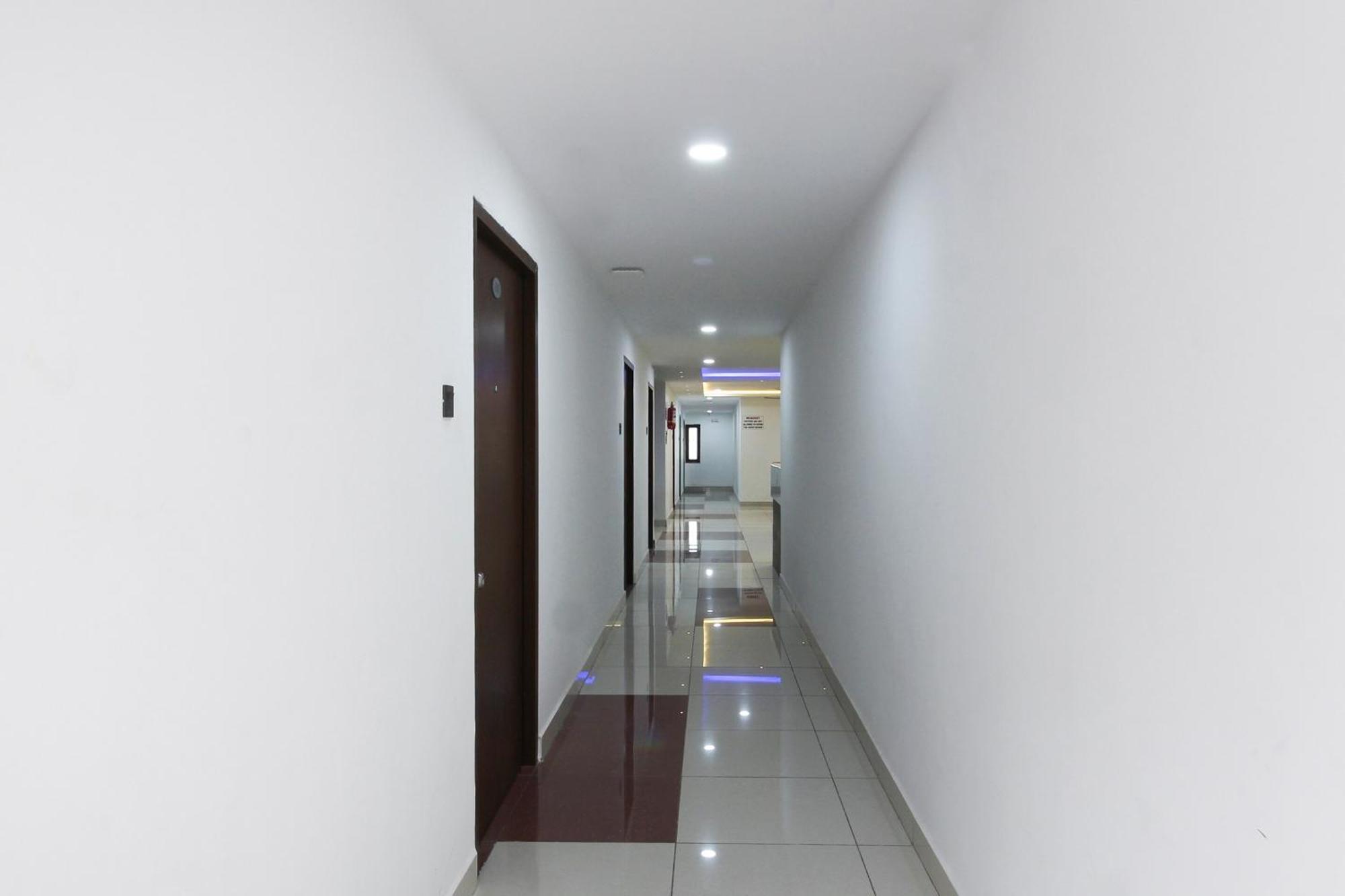 Super Mythri Hotel Near By Ecil, As Rao Nagar, Sainikpuri Maula Ali Dış mekan fotoğraf